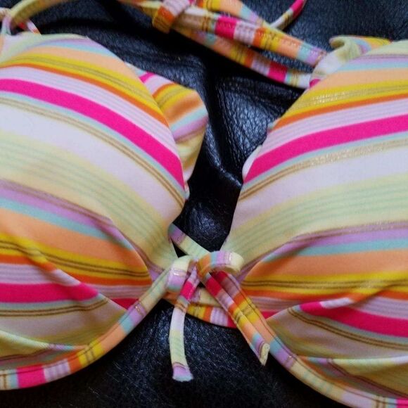 💕Victoria's Secret Striped Swim Bikini Top Size 34B - Picture 4 of 6